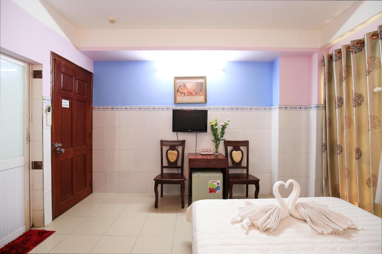 Nguyen Thao Hotel Thành Pho Ho Chí Minh Esterno foto