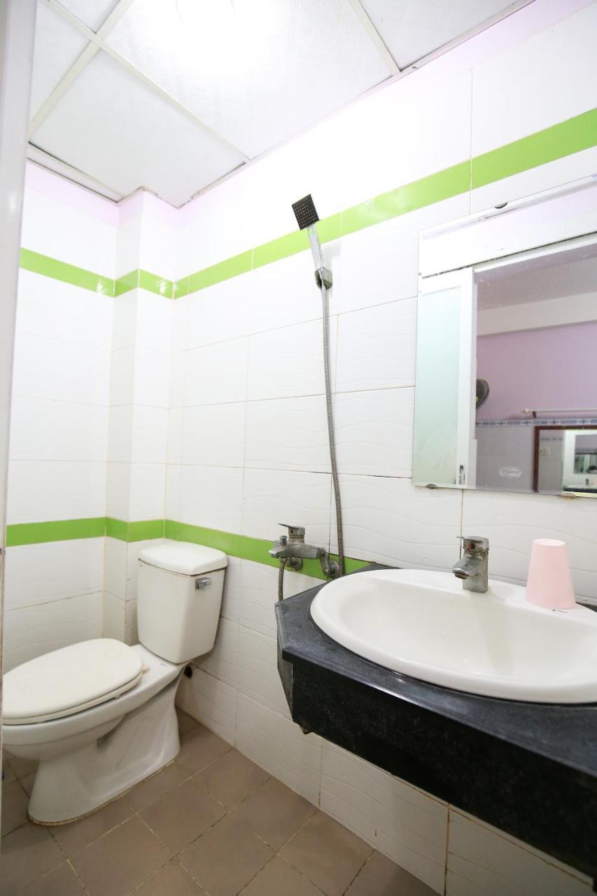 Nguyen Thao Hotel Thành Pho Ho Chí Minh Esterno foto
