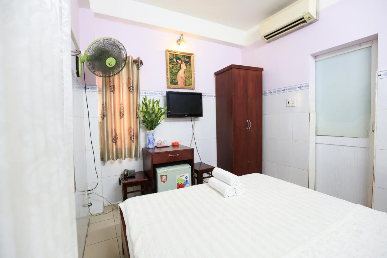 Nguyen Thao Hotel Thành Pho Ho Chí Minh Esterno foto