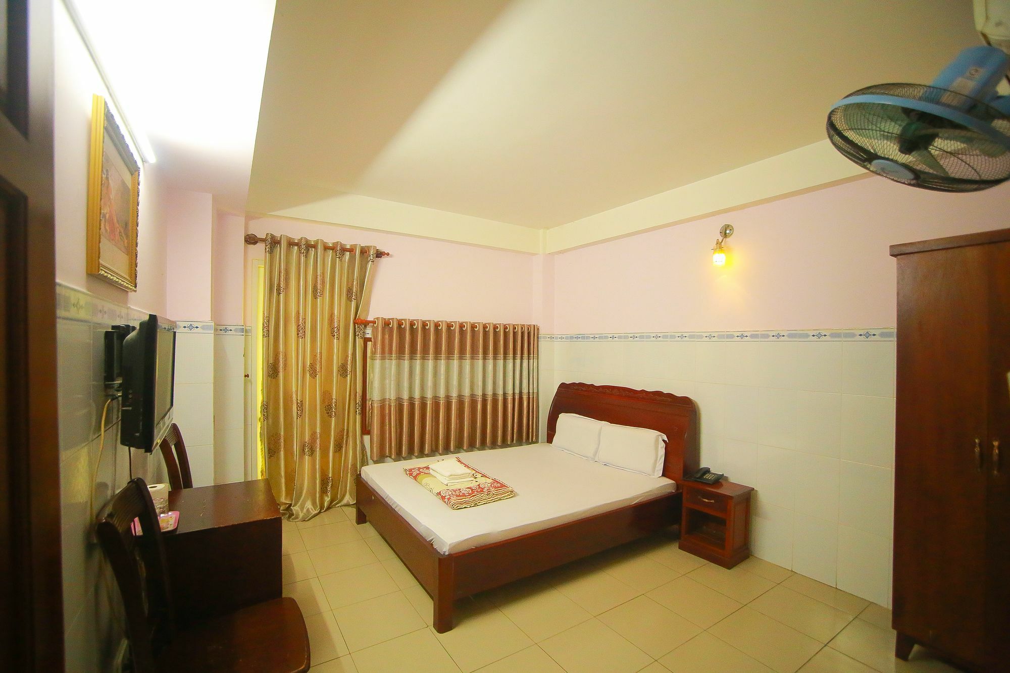 Nguyen Thao Hotel Thành Pho Ho Chí Minh Esterno foto